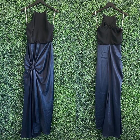 HALSTON HERITAGE
Sleeveless High-Neck Mixed-Media Twist-Drape Evening Gown - Picture 6 of 15